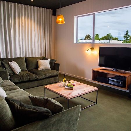 The Cinema Suites Te Anau Buitenkant foto