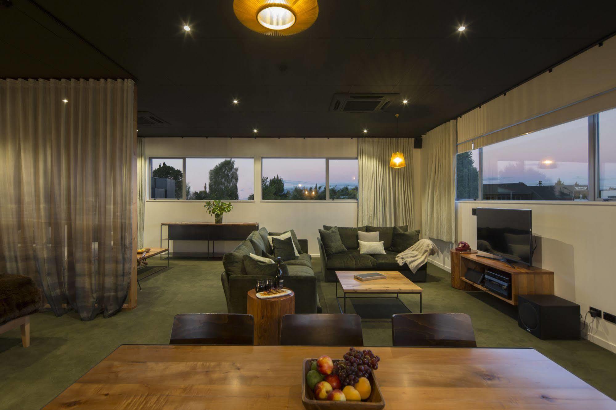The Cinema Suites Te Anau Buitenkant foto